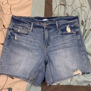 Old navy Jean ripped shorts size 6 women